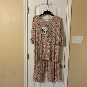 Women's XL Peanuts pajama set